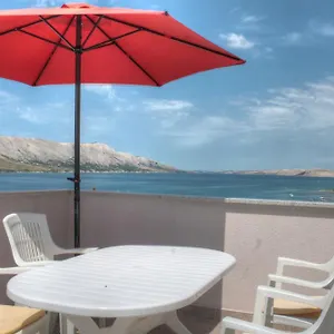 Apartament Petros Pag