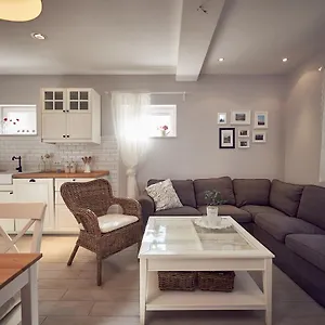 Apartament Tonka